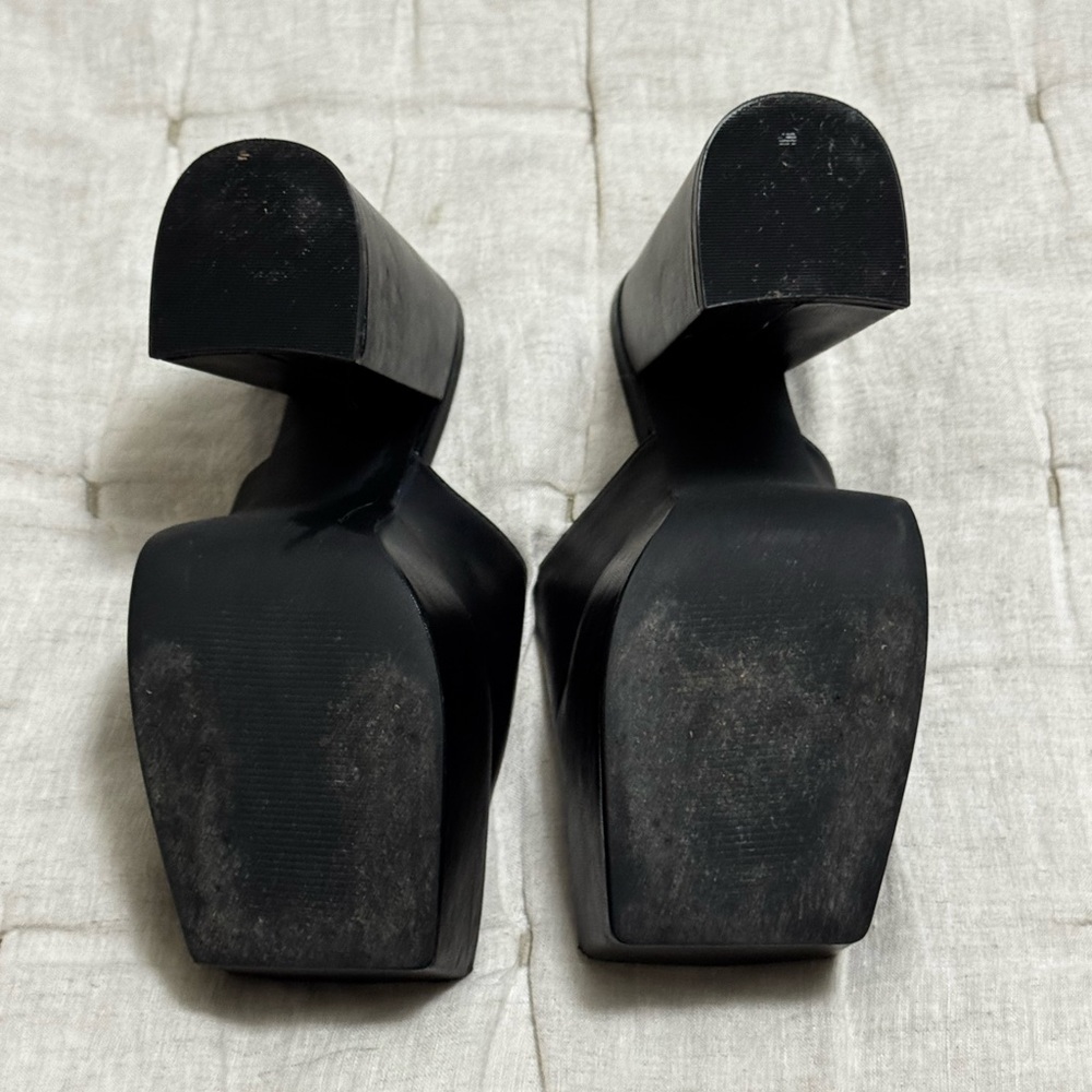 Liliana Black Mules Modern Minimalist Design - Picture 5 of 6